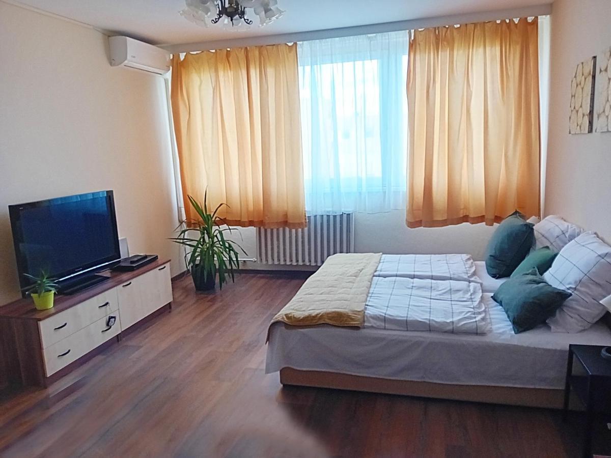 Green Belt Apartmann Будапеща Екстериор снимка